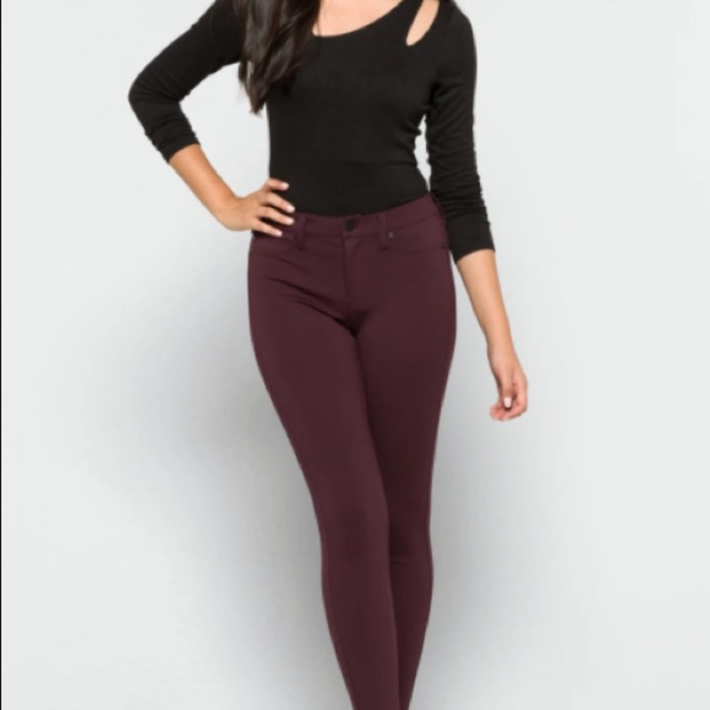 LIVERPOOL
Jacqueline Skinny Pant Dark Purple Size 2